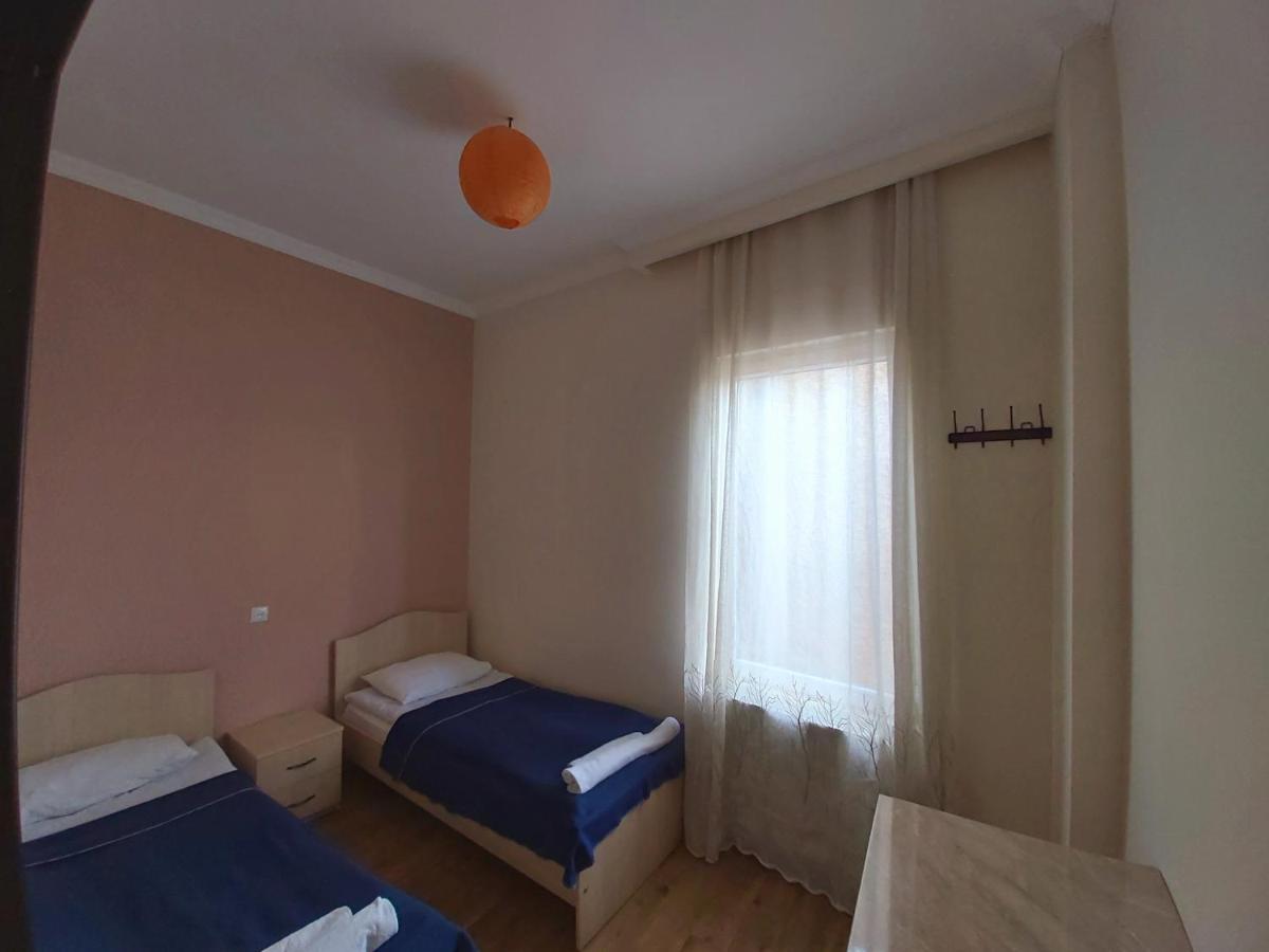 Gh Sanapiro Hotel Telavi Exterior photo